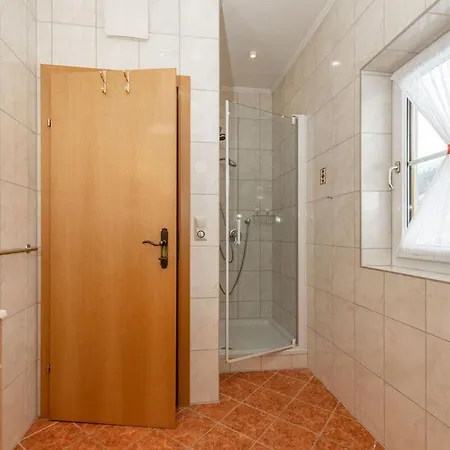 Land- Und Appartementhaus Pircher אייך