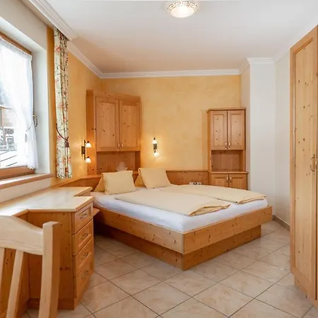 Land- Und Appartementhaus Pircher Appartement Aich (Styria)