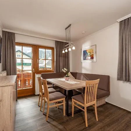 Land- Und Appartementhaus Pircher *