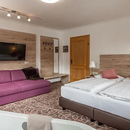 Land- Und Appartementhaus Pircher