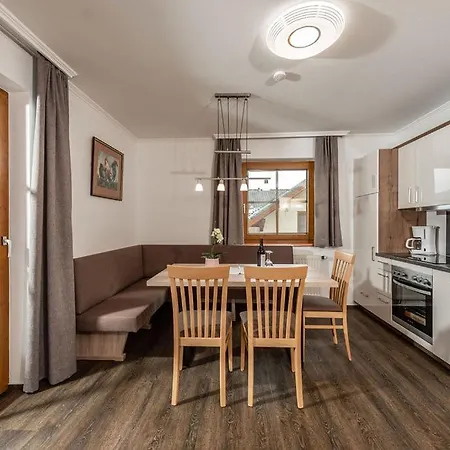 Land- Und Appartementhaus Pircher * Айх