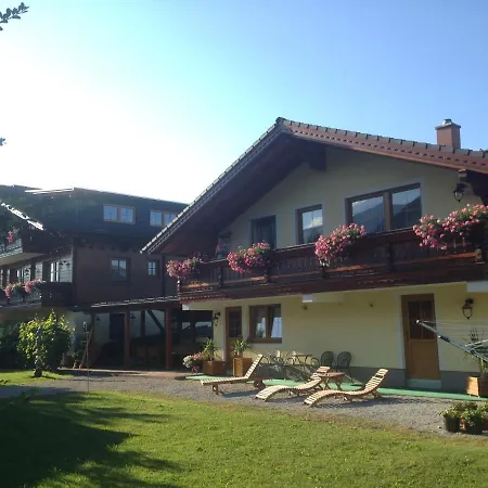 Land- Und Appartementhaus Pircher דירה