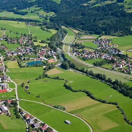 شقة Land- Und Appartementhaus Pircher